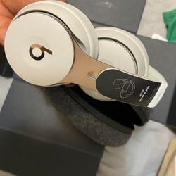 Beats Solo Pro Wireless Noise Cancelling Headphones