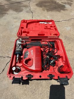 Milwaukee pex gun