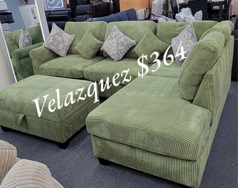 ✅️✅️3 pc sage green corduroy fabric sectional sofa...