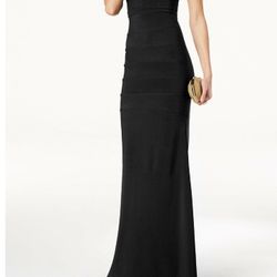 Emerald Sundae Juniors Lace-Back Banded Plunge Gown,Size S/Black