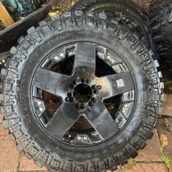 Set Of GM 6 Lug 18s On 33s