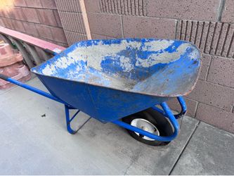 Wheel barrel