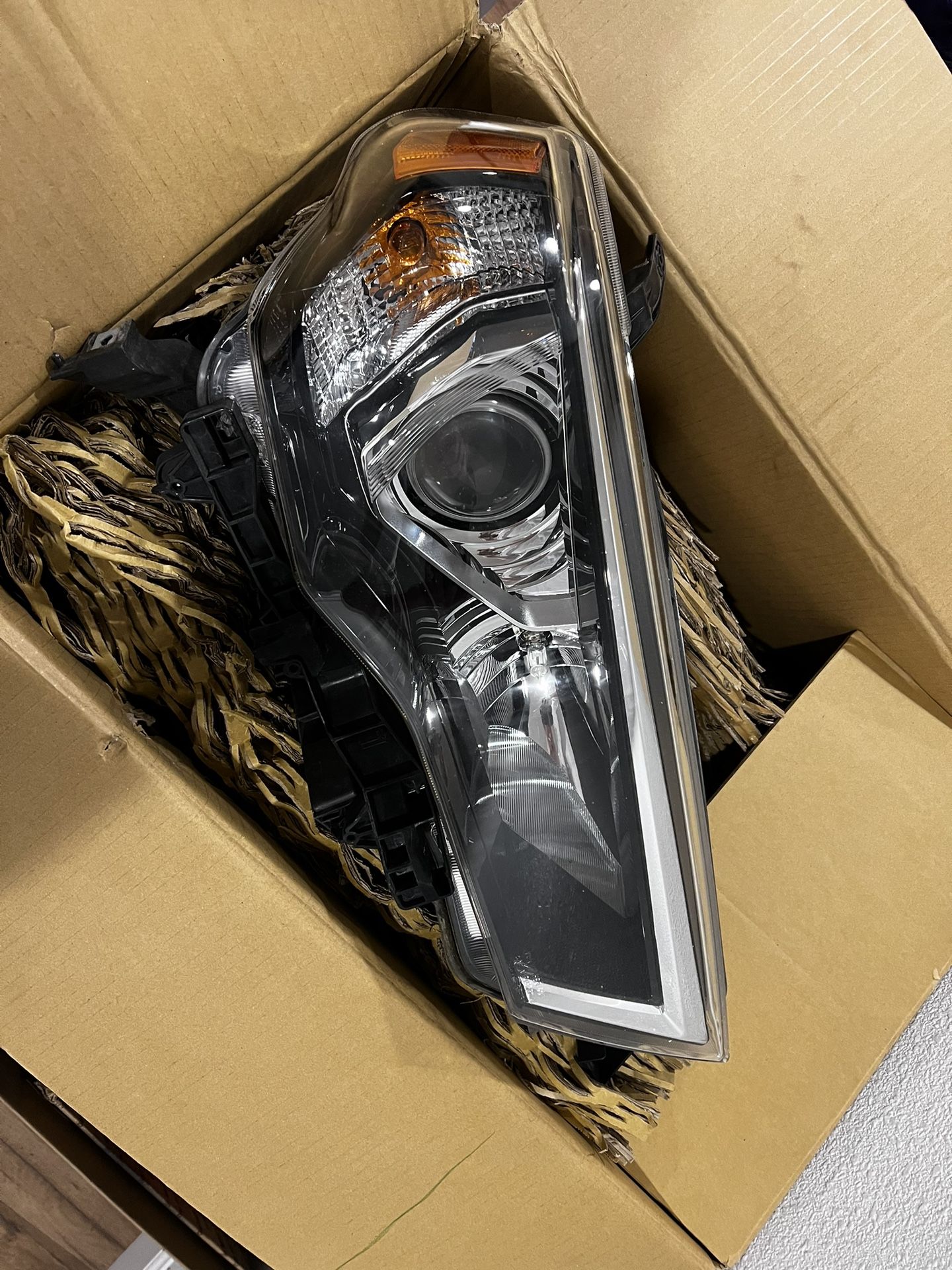 Oem Headlights For 2015+ Toyota 4Runner 