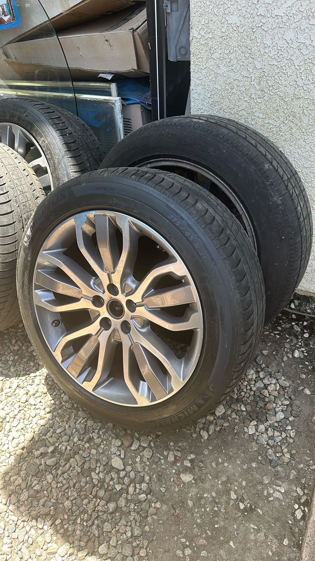 Wheels And Tires For Range Rover Sports
