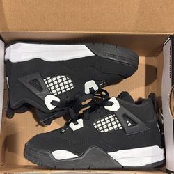 Jordan 4 Retro TD