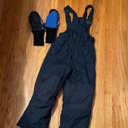 Used Snow Bib For Kid With Gloves In Good Condition 