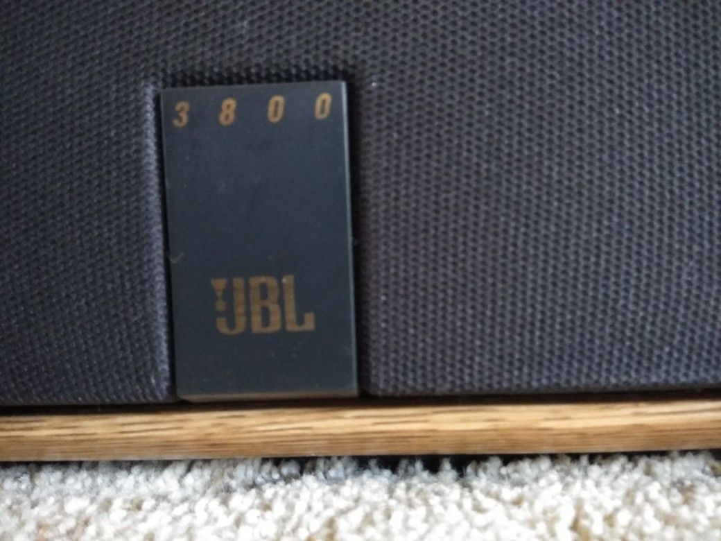 JBL 3800 tower speakers for Sale in Gig Harbor, WA OfferUp