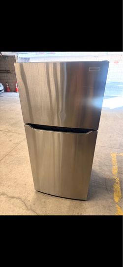 refrigerator