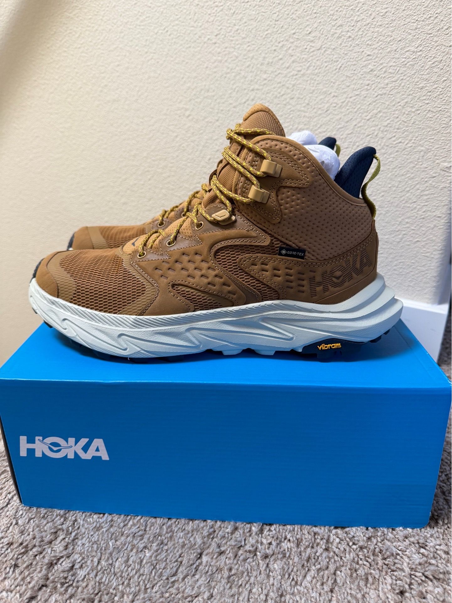 **Brand New** HOKA Anacapa 2 Mid GTX Hiking Boots