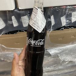 16.9 oz Coke Original