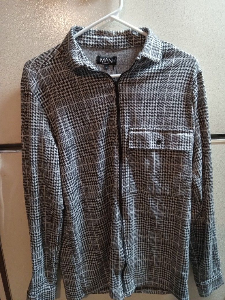 Zippered Jacket Sz Small New Never Worn By Boohooman