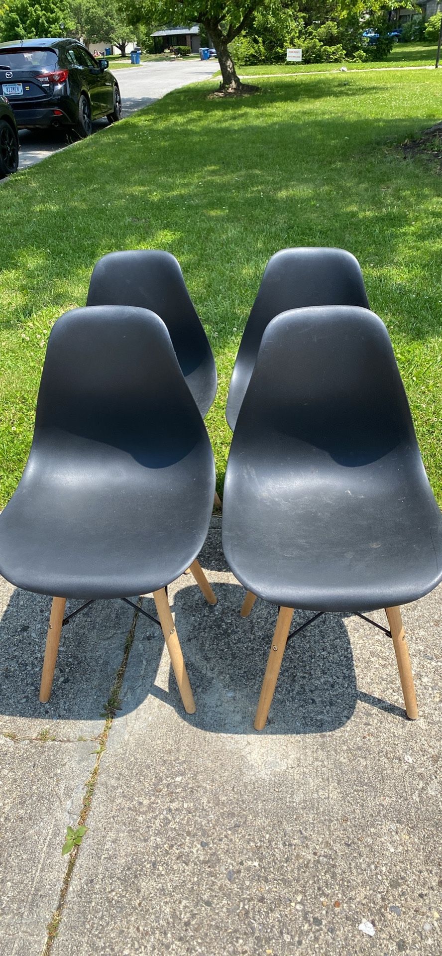 Set Of 4 Modern Chairs