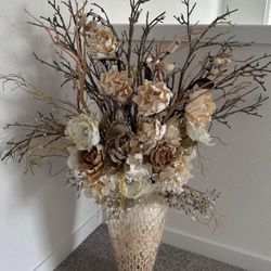 Silk  flowers and Vase excellent condition