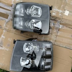 New Chevy Silverado Headlights 07-13