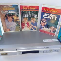 SONY VCR Plyr / HiFi/19 Micron Head / w 5 VHS Tapes  * NO REMOTE*