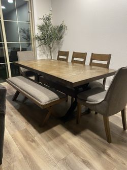 Dinning Table/ Seats 8
