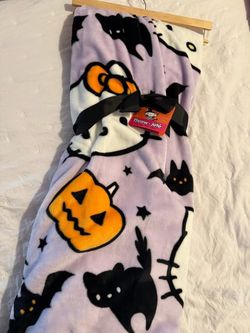 Hello kitty Halloween blanket new