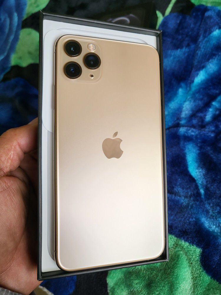 Brand New With Plastic Cover IPhone 11 Pro Max 256GB Unlocked For Any Carrier Ready to Go. $750 