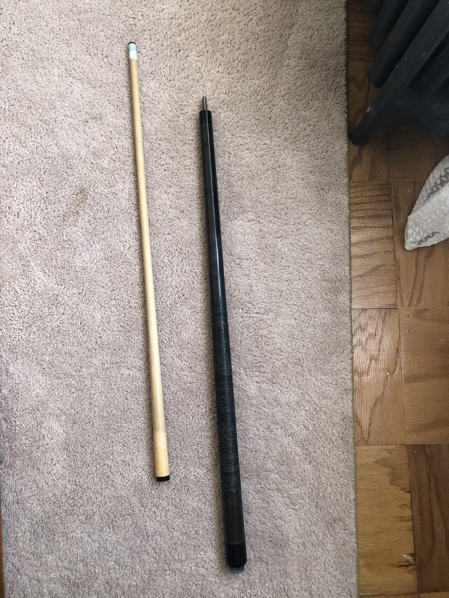 Pool Cues with carrying case