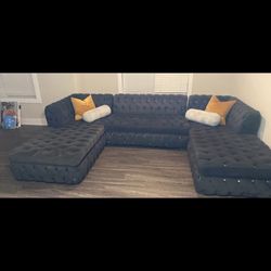 VELVET TUFTED GRAY SECTIONAL