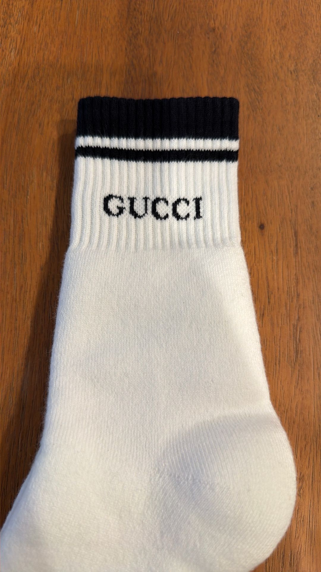 Authentic Gucci Socks Mens Large Brand New