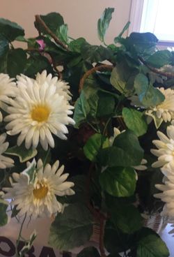 Exquisite and huge basket of flowers with Four brand New Ivy Foliage Garland