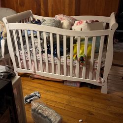 Baby Crib 