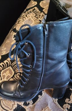 Black 8.5 Old Time Boots