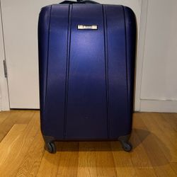 Delsey Medium Suitcase