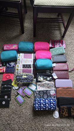 Lot Of Purses, Wallets, Zip Purses, Makeup Bags ALL BRAND NEW