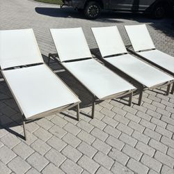 Set of 4 FRONTGATE Resort collection, Newport Aluminum Chaises