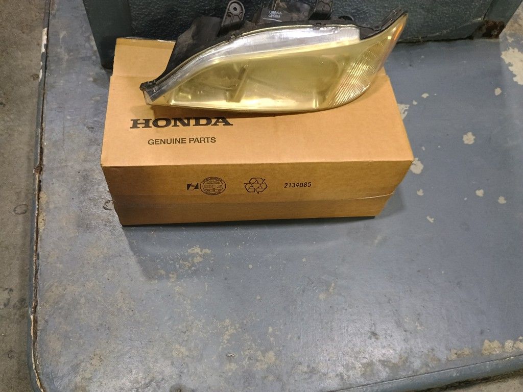 2001 Acura TL Driver Headlight Used