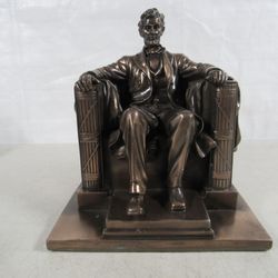 Abraham Lincoln National Memorial Epoxy Bronze Tone Replica Statue
