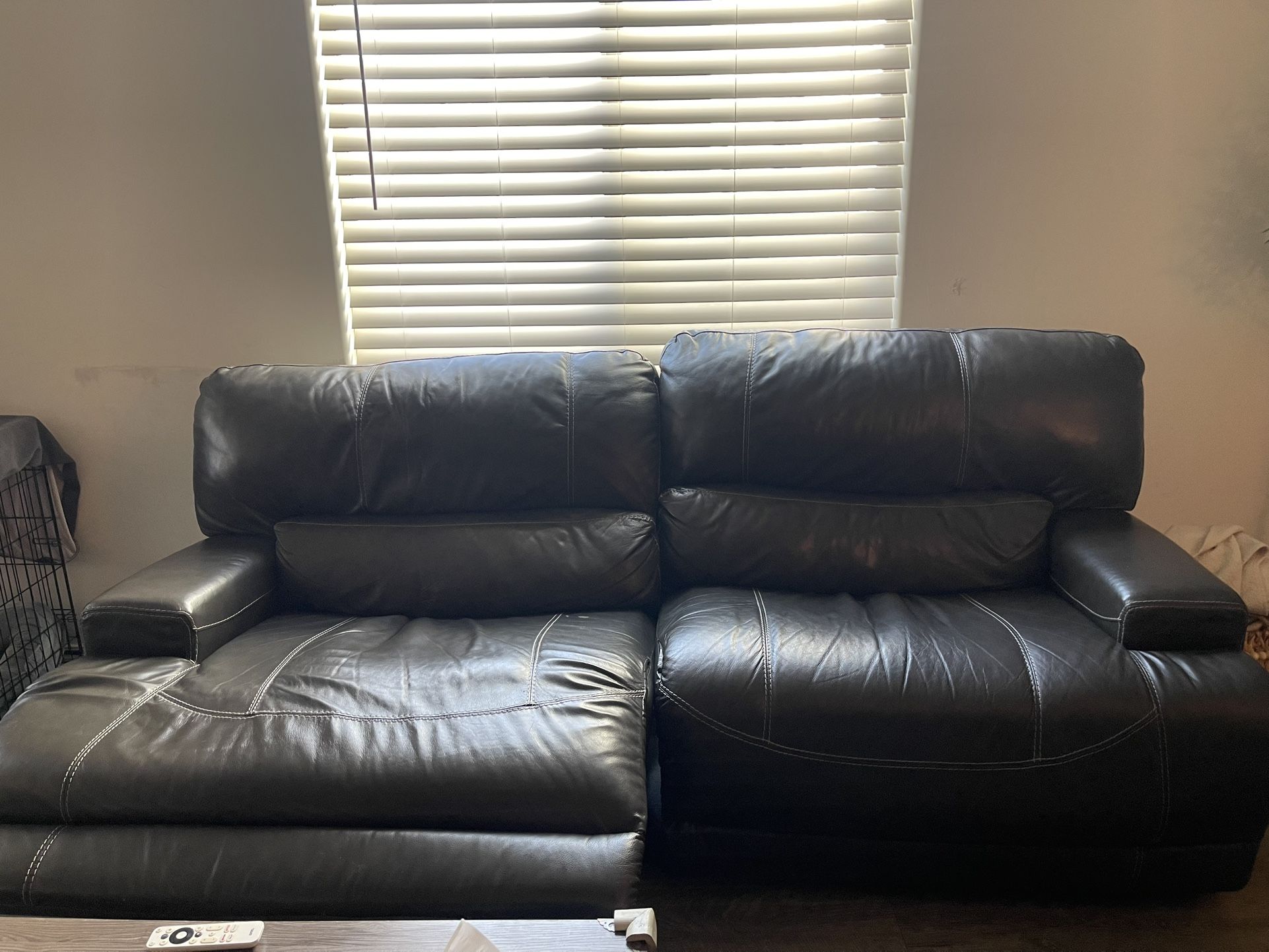 Couches Must Go Tonight 