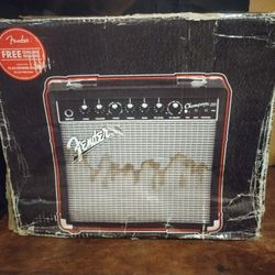 Fender Champion 20 Amplifier 