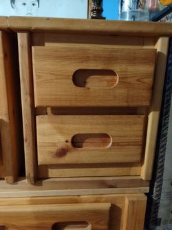 2  Twins Bed Captain