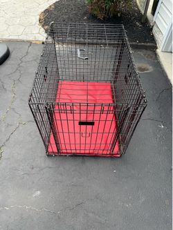 Foldable Dog Crate with Protective Mat