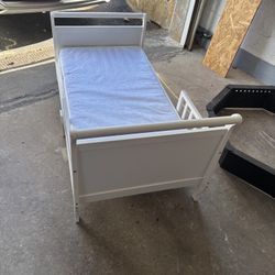 Free Toddler Bed and Mattress 
