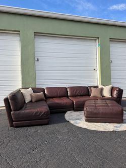 FREE DELIVERY‼️ Leather Sectional Ottoman/Chaise