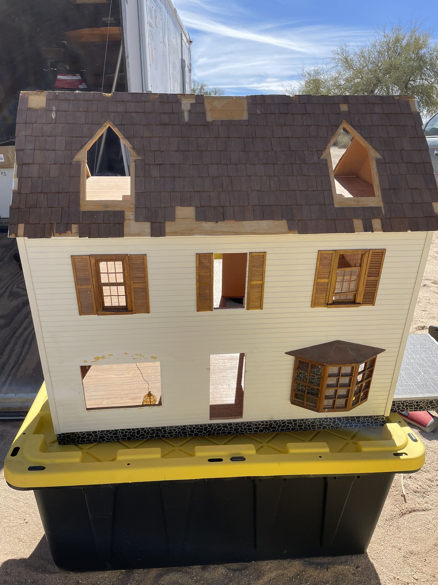 Free Doll House Free Large Old Fashion Doll House 
