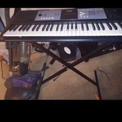 KeyBoard With Stand