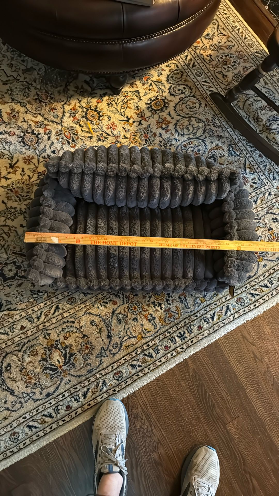 Funny Fuzzy Small Dog Or Cat Bed/Sofa/Couch