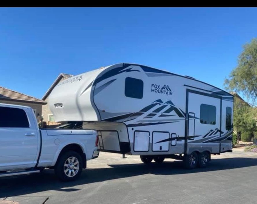 2021 Nortwoods artic fox 235RLS