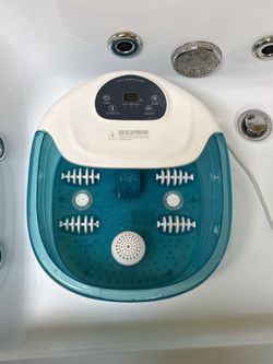 Heated Foot Spa Massager Bath with Bubbles & Vibration - Like New