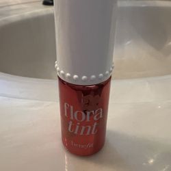 benefit flora tint lip stain 