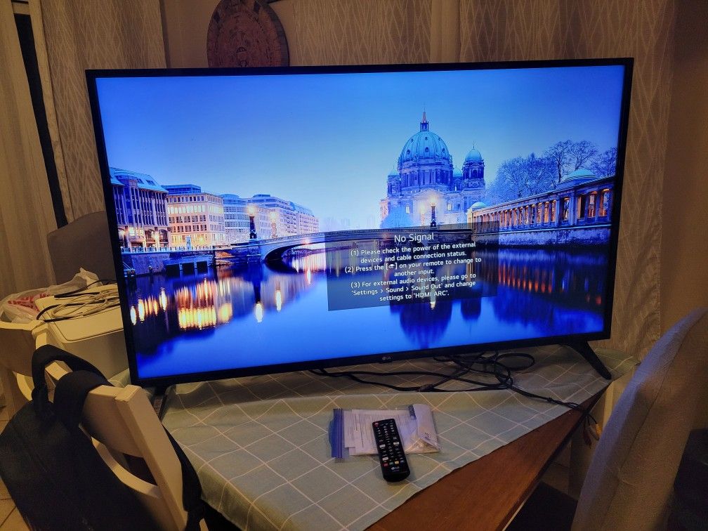 LG 50"Smart TV.