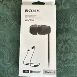 Sony WI-C200 Wireless Earbuds 