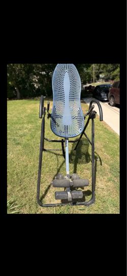 Inversion table
