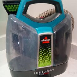 BISSELL VACUUM CLEANER