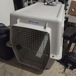 Petmate Kennel Giant $40 OBO